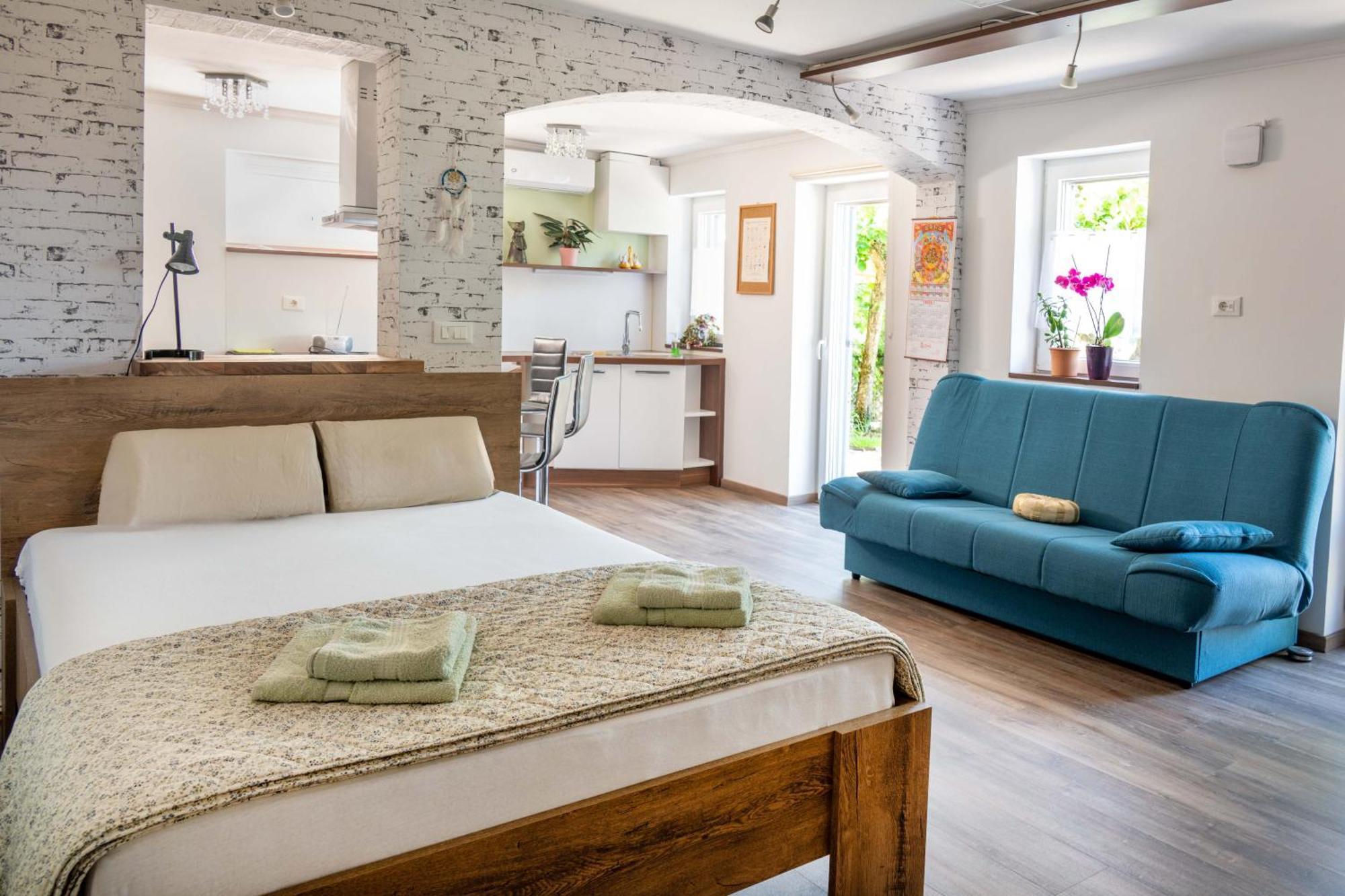 Apartma Salvia-guest House Apartment