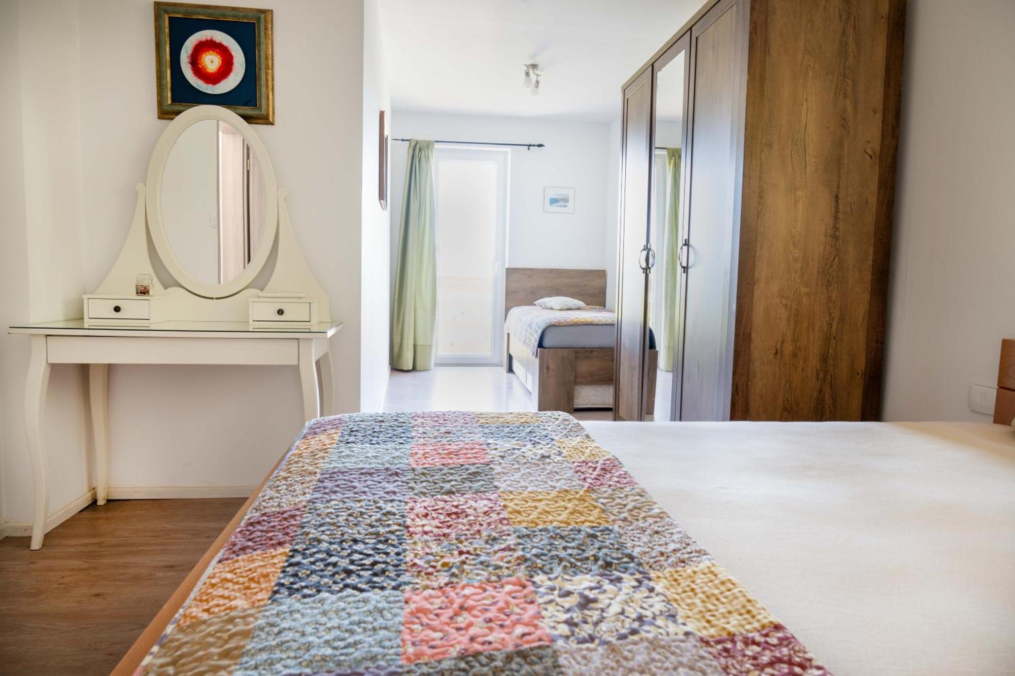 Apartma Salvia-guest House Lucija